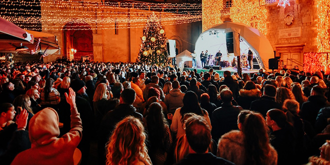 Udarni dani Zimske Adventure u Trogiru: Od Jelene Rozge i Hiljsona Mandele do Teške industrije i tradicionalnog Badnjaka