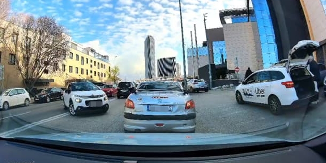 Preko pune crte do shopping centra