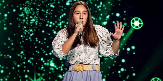 THE VOICE KIDS Nora Vrandečić s Brača posvetila pjesmu pokojnom nonu Jurici, prošla je dalje