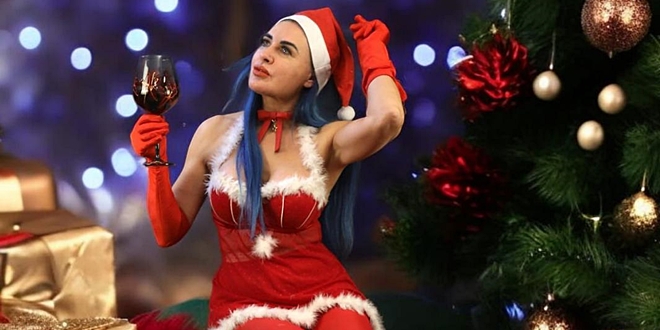 GRAD KAO KULISA Umjetnički performans Olje Einfalt u centru Splita upozorava na nestanak sadržaja za svakodnevni život