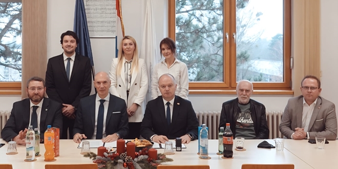 Potpisan Sporazum o suradnji Ministarstva demografije i useljeništva i Fakulteta hrvatskih studija