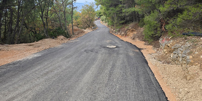 FOTO Završena nova faza izgradnje kanalizacijskog i vodoopskrbnog cjevovoda u Gornjoj Podstrani