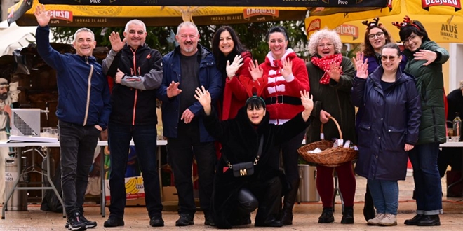 ADVENT U SINJU Ususret Božiću - Badnji dan uz blagdanski stol!