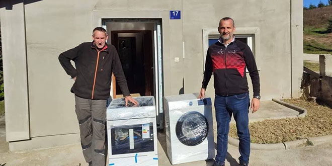 Stara snimka mu je učinila ovaj Božić ljepšim