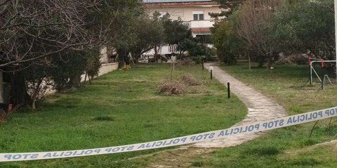 CURE DETALJI STRAŠNOG ZLOČINA: U Sukošanu otac ubio sina s autizmom pa sebe