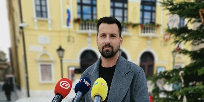 IVOŠEVIĆ ŽESTOKO PO VLASTI 'Split ima uškopljenog gradonačelnika, ne može ništa od straha da ne naljuti Keruma'