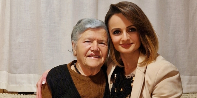 VIDEO Baka Anica (94) iz Hercegovine postala hit na internetu i sve nasmijala opaskama o današnjim djevojkama