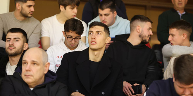 FOTOGALERIJA: Pogledajte kako je na dvoboju Torcide i Novog Vremena