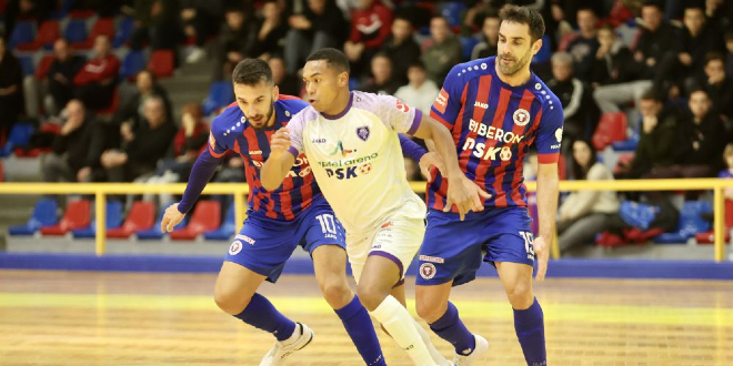 Novo Vrijeme u napetom susretu slavilo protiv Torcide na Gripama i upisalo svoju drugu ovosezonsku ligašku pobjedu