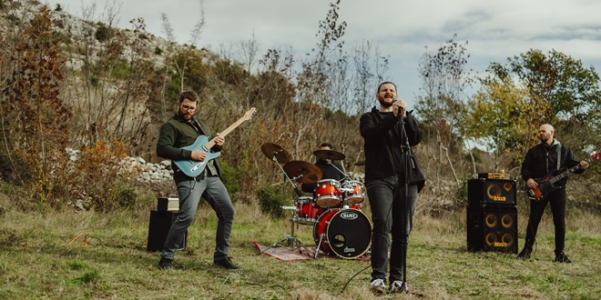 Snažan zvuk dobiva lice: Paraklet objavljuje prvi spot za novu pjesmu 'Dva svijeta'