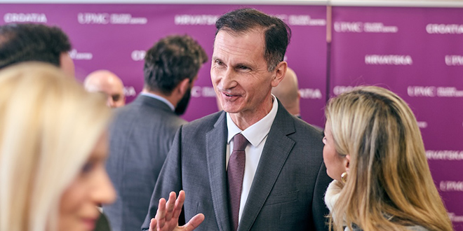 Veća dostupnost vrhunske onkološke skrbi: UPMC Hillman Cancer Center Hrvatska sklopio suradnju s HZZO-om 