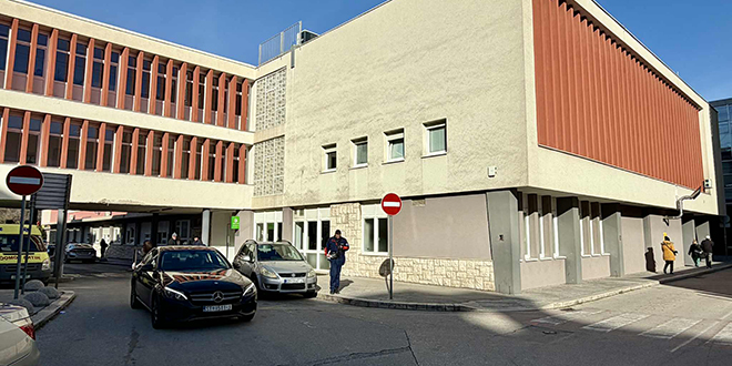 Iz bolnice s kaznama za parking: Prometni redari 'ordinirali' u krugu KBC-a Split