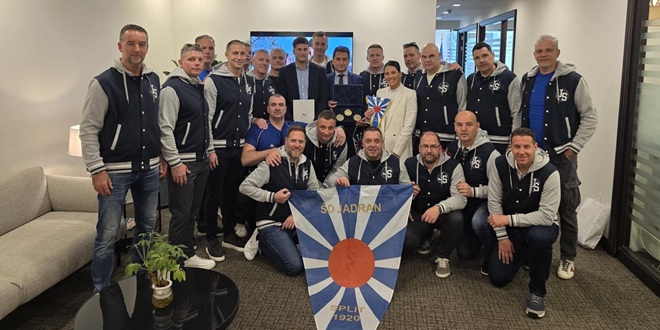 FOTO Veterani Jadrana spojili diplomaciju i sport u Dubaiju