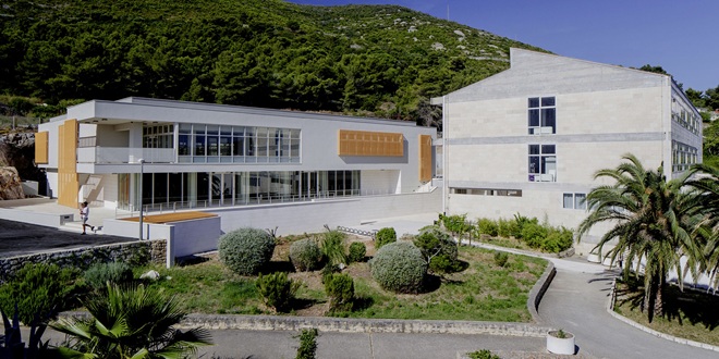 GRAD VIS Školska dvorana i teretana bit će otvorene svaki dan