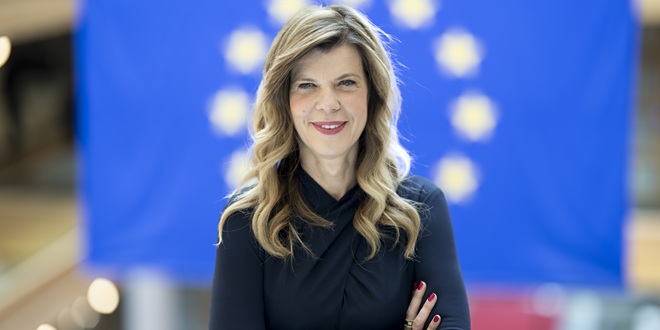 Borzan: Dosta je kupovanja mačka u vreći!