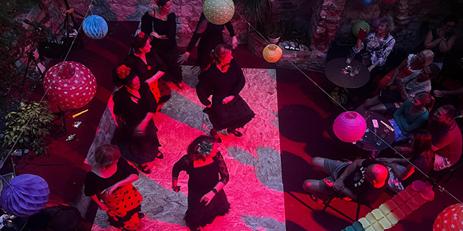 Plesni ritmovi u Ghetto klubu 