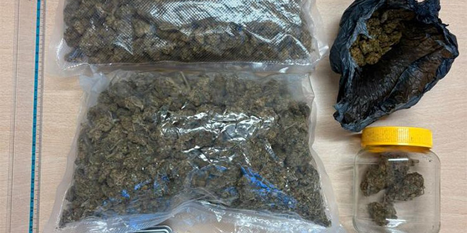PRETRAGA U ŠIBENIKU: Policija pronašla 375 grama marihuane i digitalnu vagu