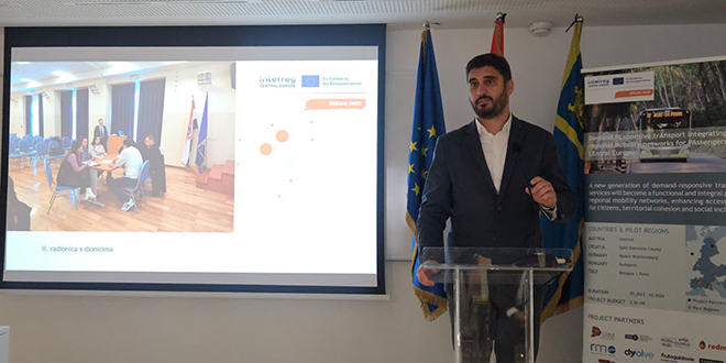 PRIJEVOZ NA ZAHTJEV Kombiji na poziv vozili tamo gdje autobusne linije ne postoje