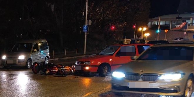 Sudar auta i motocikla u Splitu!