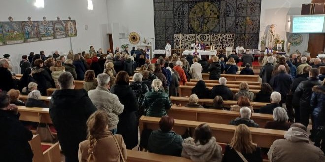 OBLJETNICA SMRTI Prepuna crkva u Splitu na misi za fra Josipa Marcelića
