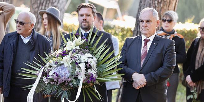 FOTOGALERIJA S LOVRINCA: 'Broj preživjelih holokausta sve je manji, a antisemitizam raste'