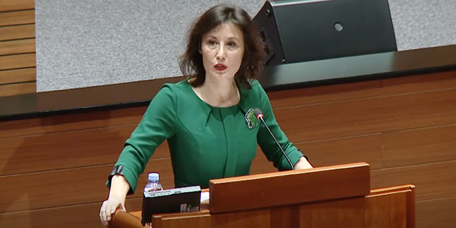 Orešković: Zbog Thompsona mladi misle da se Hrvatska u Domovinskom ratu branila pod HOS-ovim insignijama