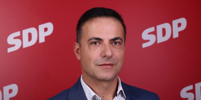 Adrian De Vrgna se oglasio nakon odlaska iz SDP-a